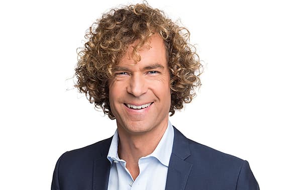 Halv_Markus_Foto_Jini_sofia_WEBB[1] kopia.jpg