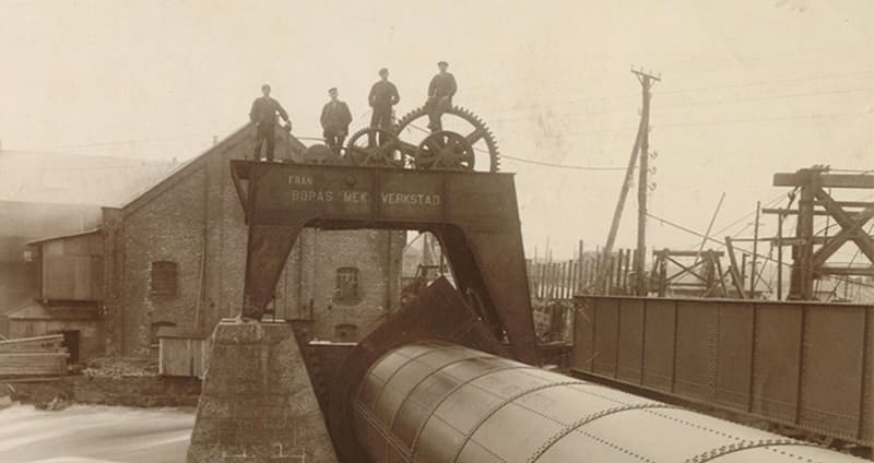 Webbinarium  avbördningsanordningars historia.jpg