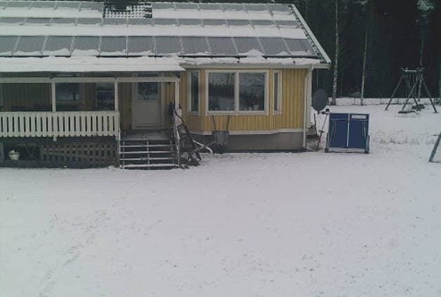 Snö på solcell .jpg