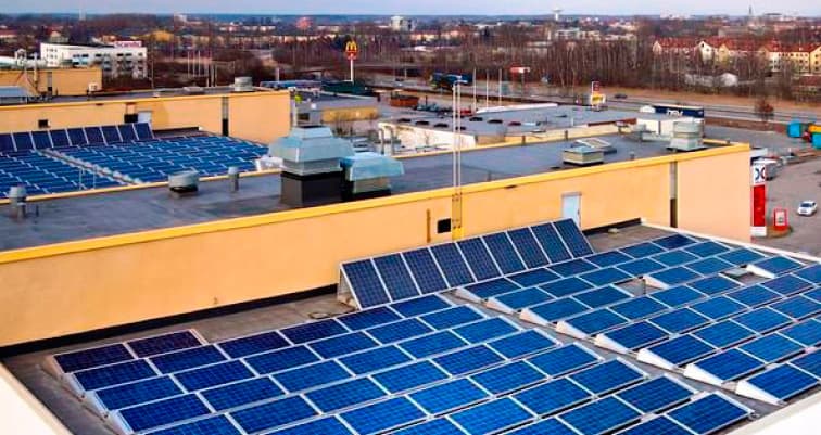 Solceller på svenska kontorsbyggnader